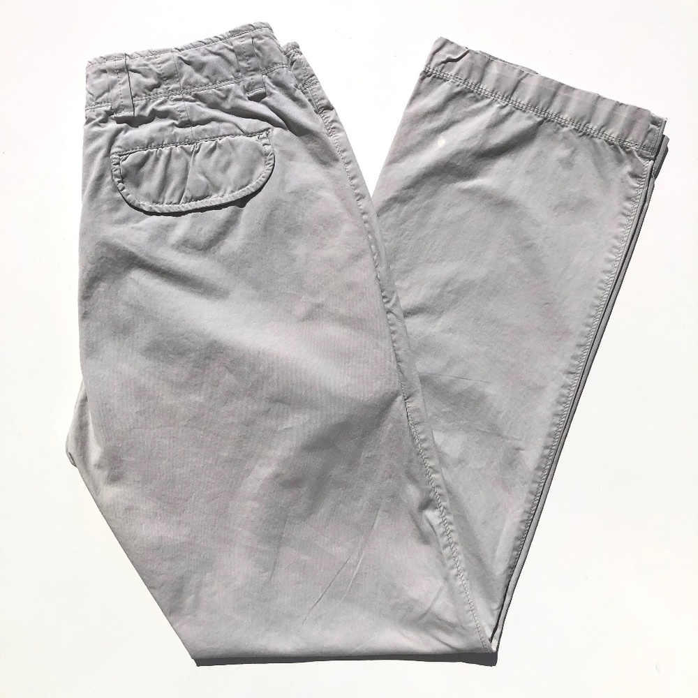 Gap Khakis Men 30 x 32 Flat Front Classic Fit Pants - AS IS.